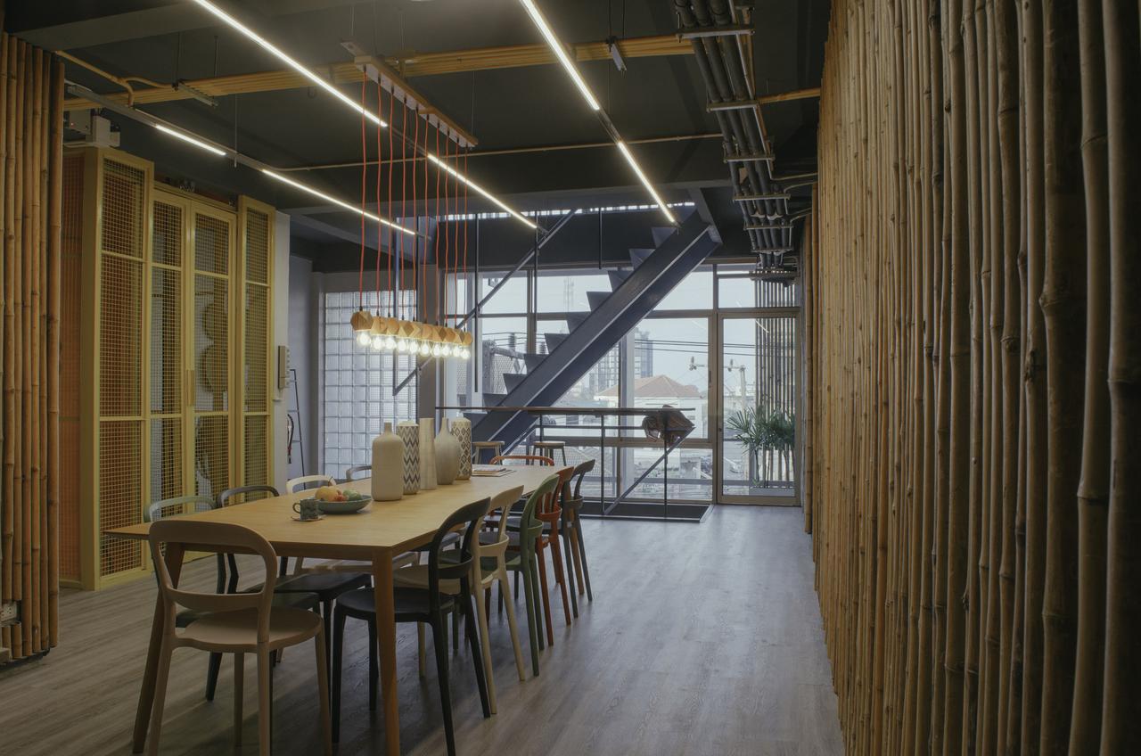Whereder Poshtel Udonthani Kültér fotó